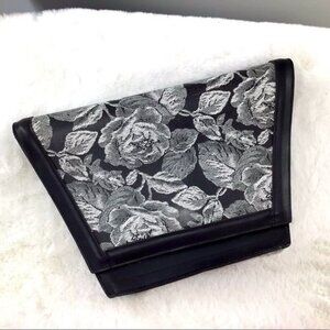 Roberto Vascon Black White Floral Leather Purse excellent Used Condition